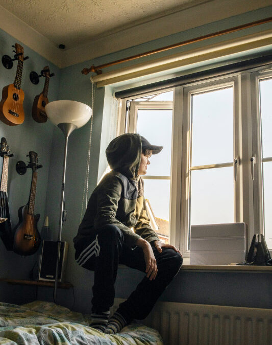 Xerrada online gratuïta “El rol dels pares a l’adolescència”